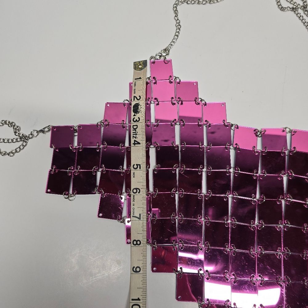 Mirror Mermaid Scale Metal Chain Hulter Top Hot Pink Fuchsia Magenta Size M NWT - Picture 6 of 9
